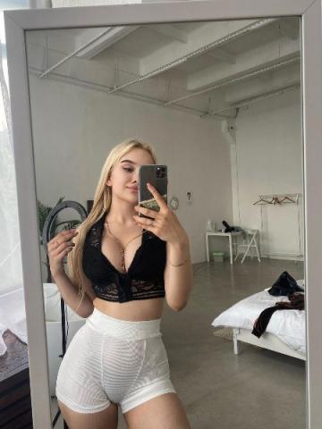 Ева